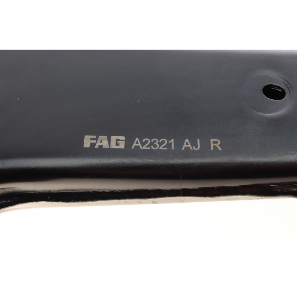 Важіль підвіски (передній/знизу) (R) Ford C-Max 07-10/Focus/Volvo C30/C70/S40/V50 04-12 (з кульовою)