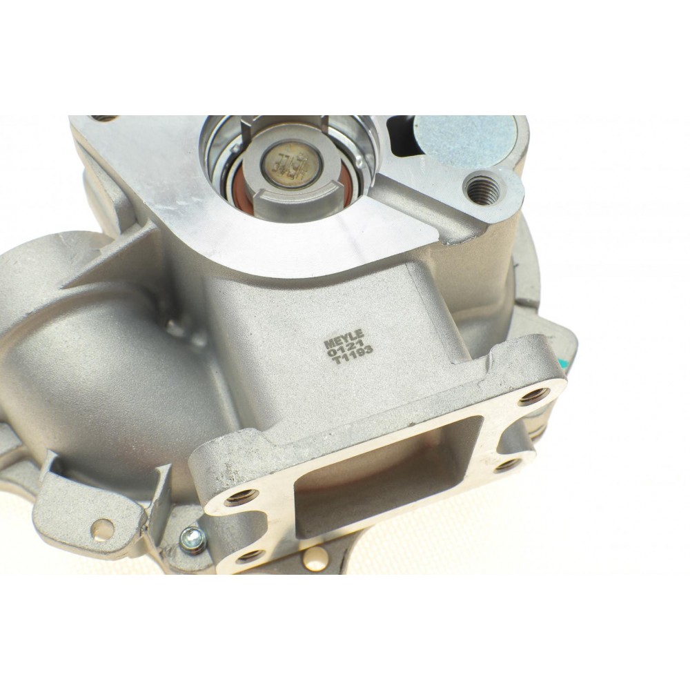 Помпа води BMW 1 (E81/E87)/3 (E46/E90)/5 (E60)/X1 (E84)/X3 (E83)/Z4 (E85) 1.6/1.8/2.0 00-15