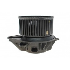 Моторчик пічки Nissan Primastar/Opel Vivaro/Renault Trafic 1.9-2.5 dCi 01-