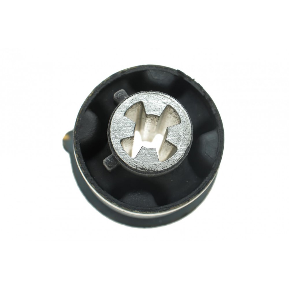 Сайлентблок балки (задньої) Ford Fiesta V 1.4-1.6 TDCI 01-08