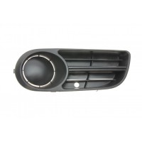 Вставка бампера (без протитуманки) Skoda Fabia 99-08 (L)