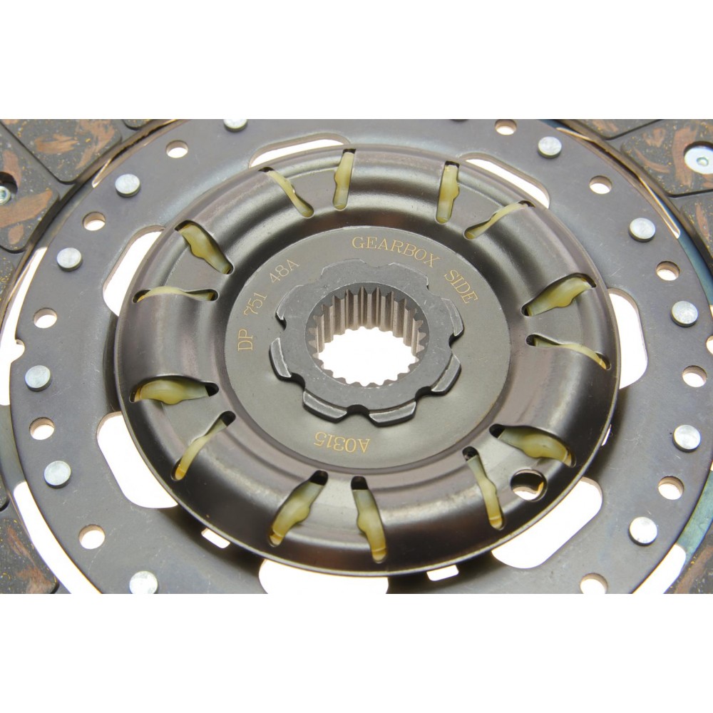 Комплект зчеплення Ford Mondeo III 2.0 TDCi/TDDi 00-09 (d=240mm) (+вижимний)