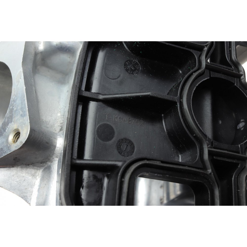 Колектор впускний VW Passat/Golf 2.0TDI 05-10 (з прокладкою)