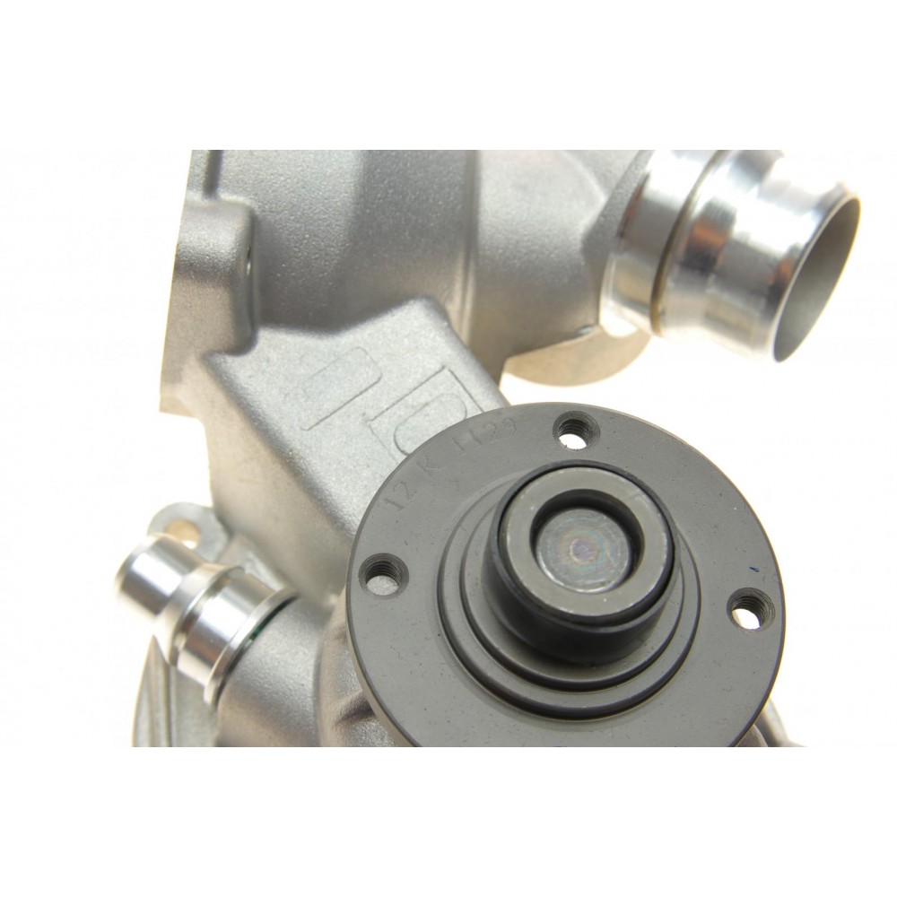 Помпа води BMW 7 (E65/E66/E67) 735i,Li/745i,Li/760i/760i,Li 01-09 (R/B) (8 лоп.)