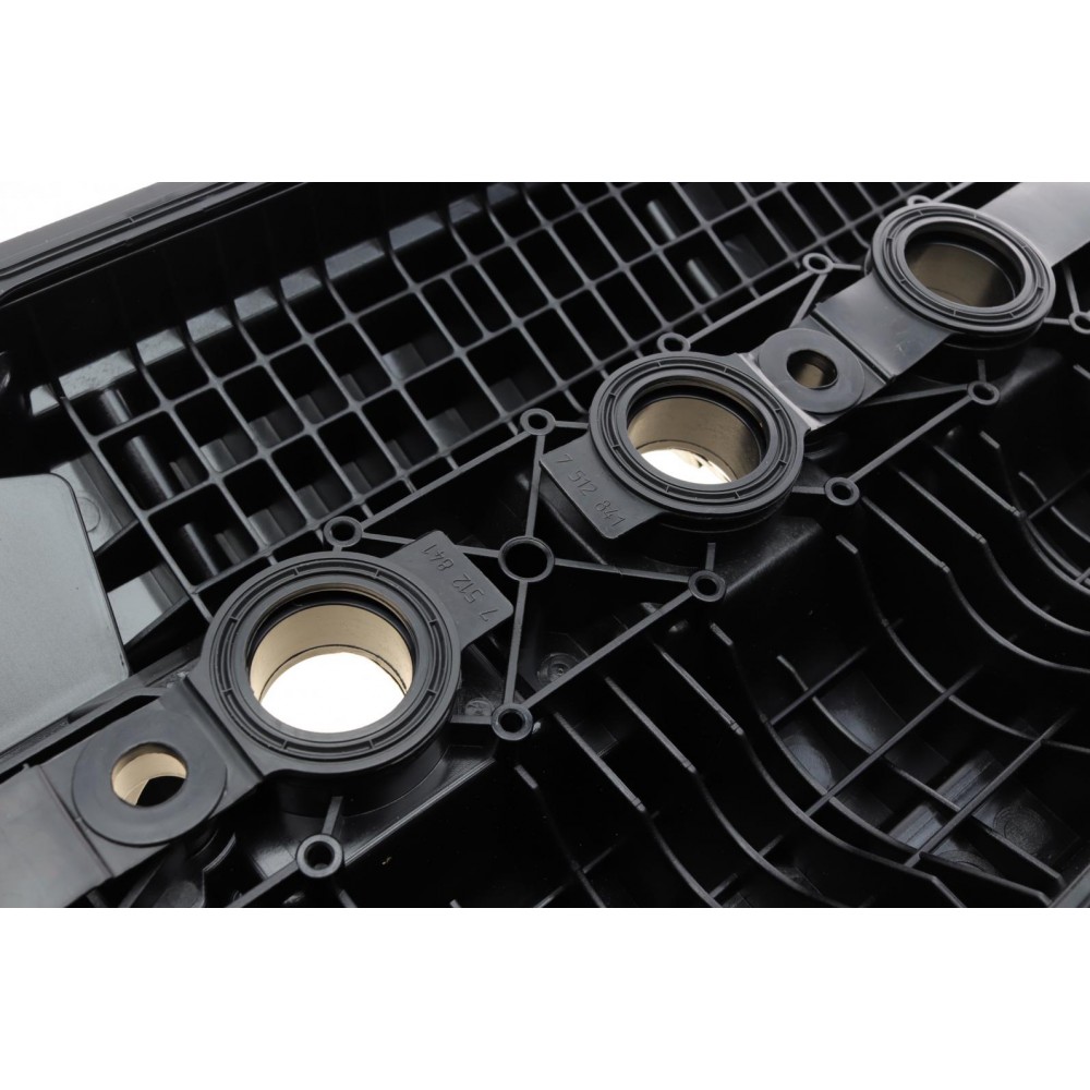 Кришка клапанів BMW 3 (E46)/5 (E39) 2.0-3.0 04-11 (M52/M54)