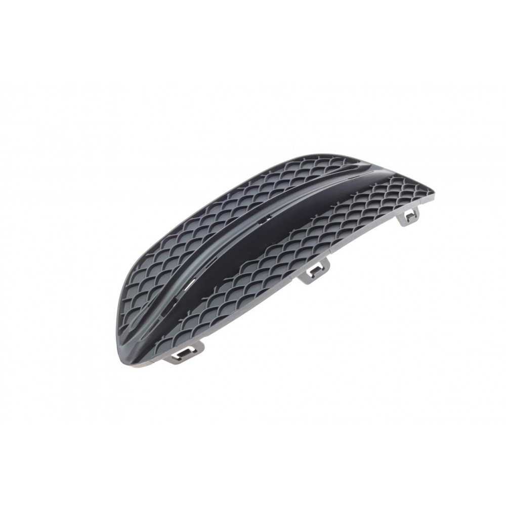 Решітка бампера MB C-class (W205) 13- (L)