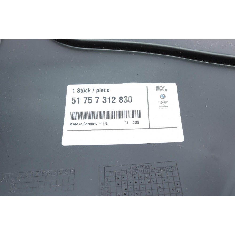 Підкрилок (передній/передня частина) BMW 5 (F10) 10-17 (R)