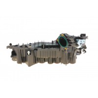 Колектор впускний BMW 3 (E90/F30) 2.0d 10-16 (N47) (без регулювального елементу) (з прокладкою)