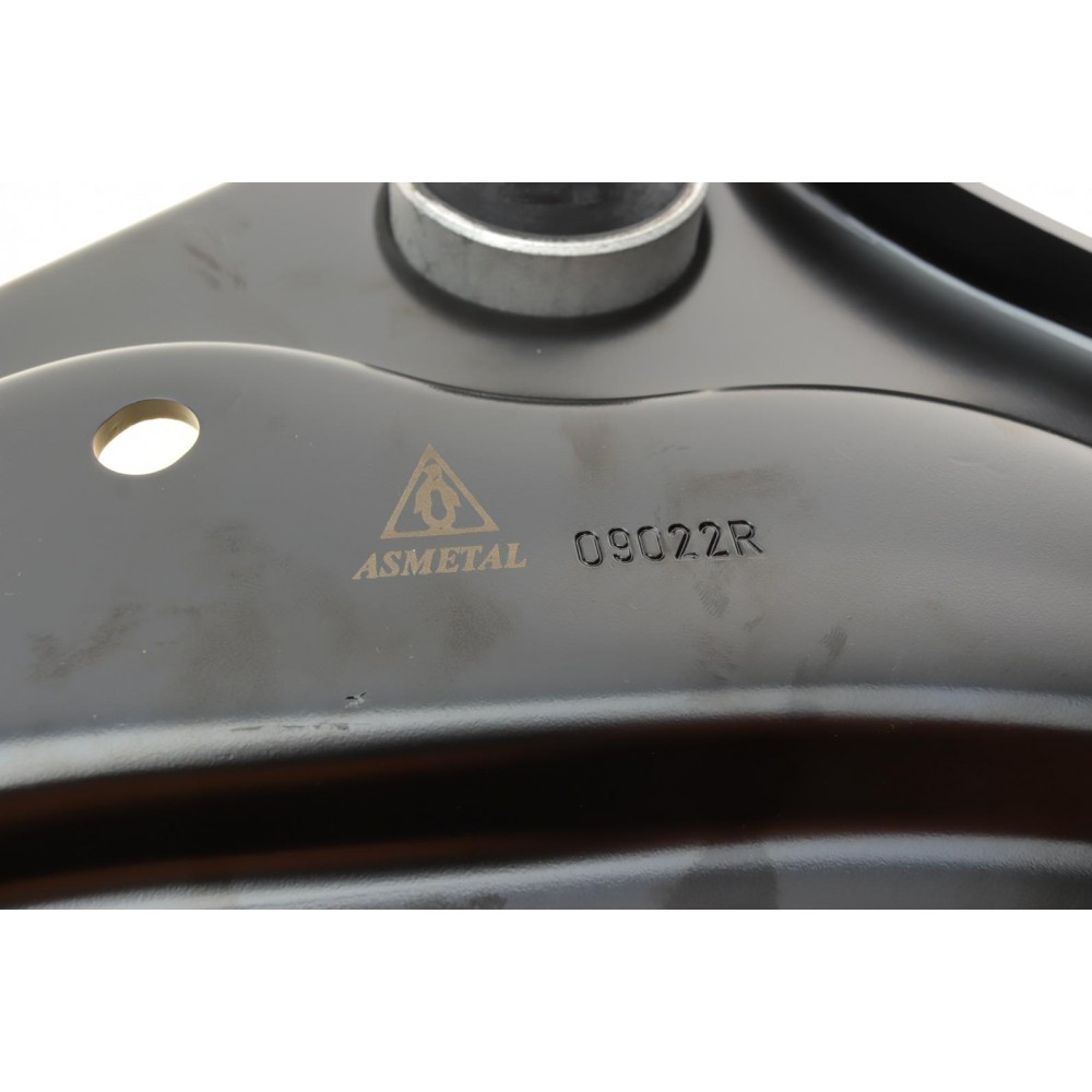 Важіль підвіски (передній) (R) Renault Laguna III 07- (15.9mm)