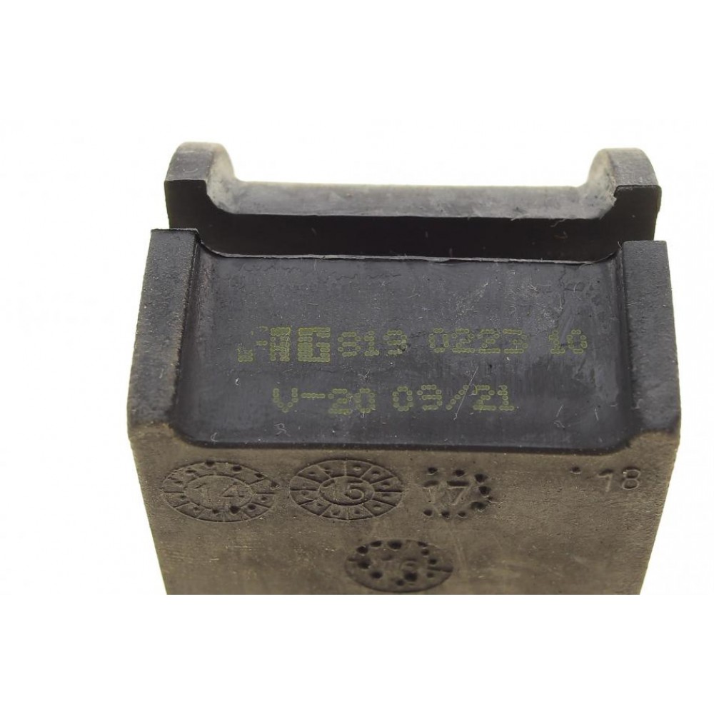 Втулка стабілізатора (переднього) Land Rover Freelander 98-06 (d=20mm)