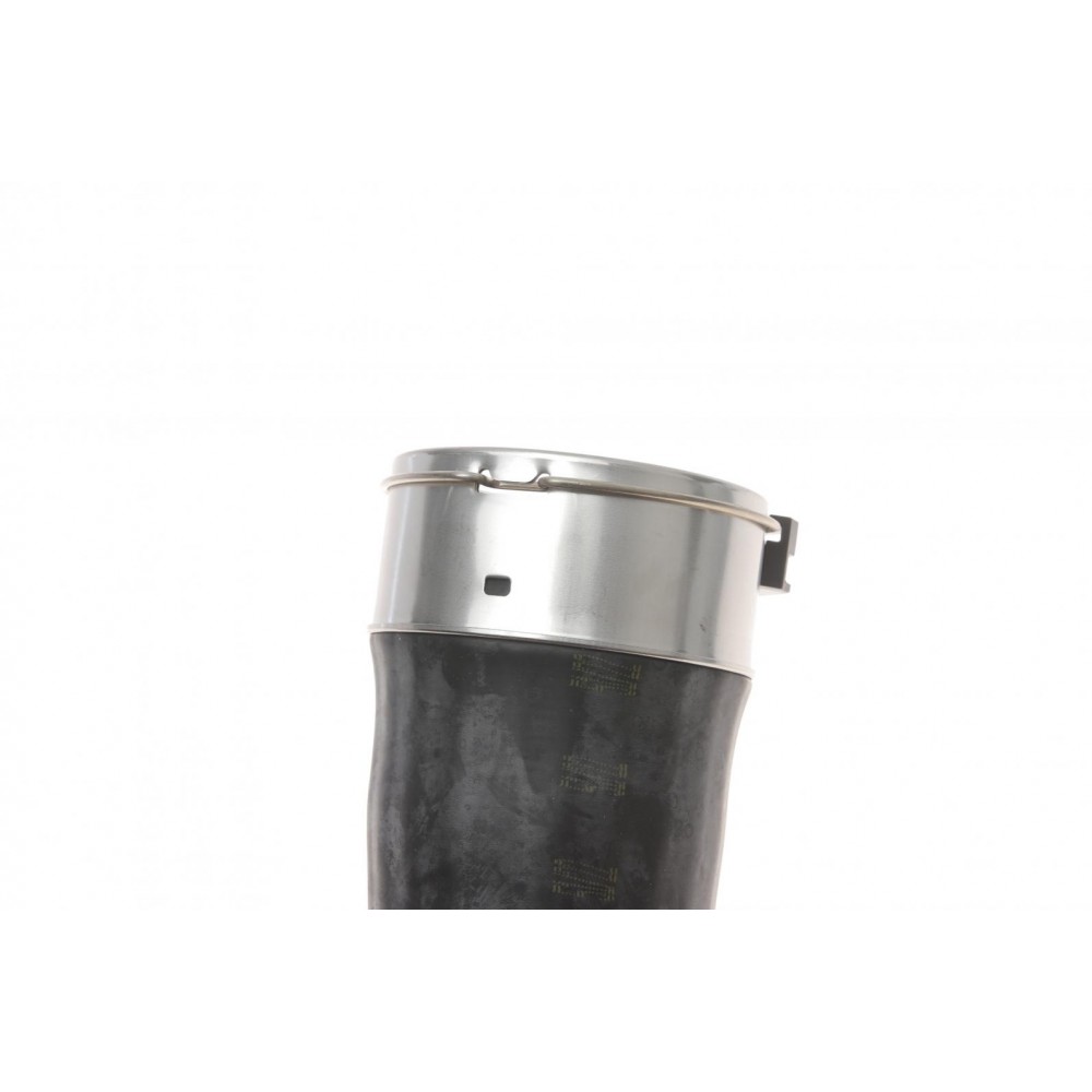Патрубок інтеркулера (R) BMW 5 (F10/F07) 2.0d 10-16 (B47/N47)