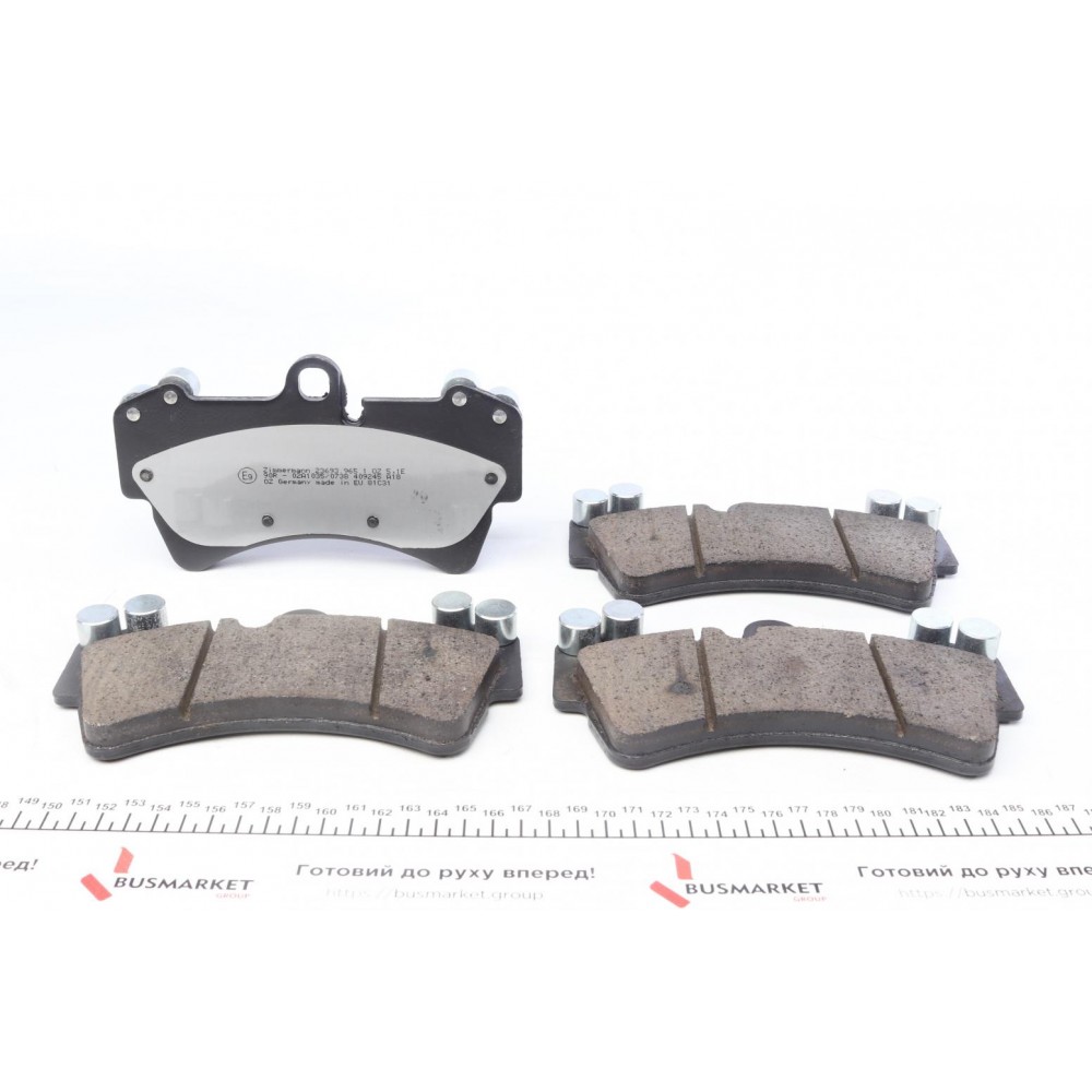 Колодки гальмівні (передні) Audi Q7/Porsche Cayenne/VW Touareg 02- (Brembo) (з низьким продукуванням пилу)