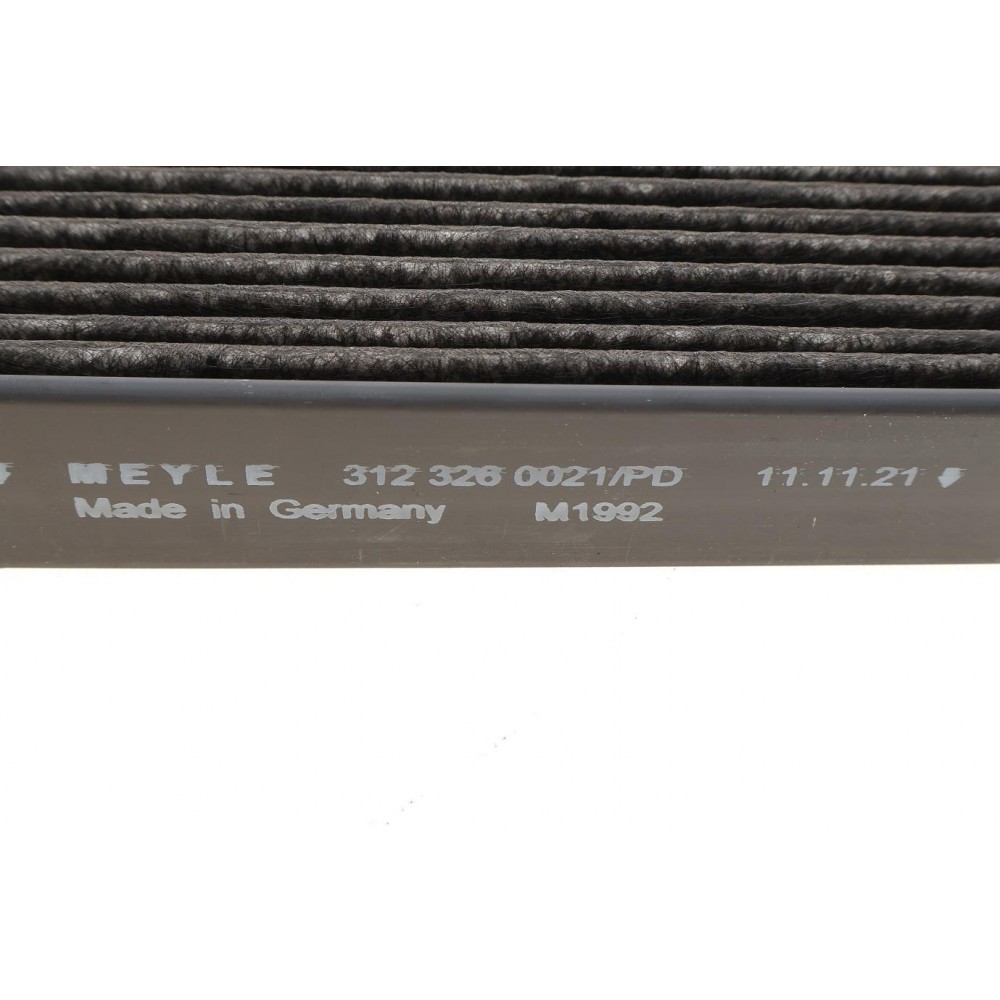 Комплект фільтрів BMW 3 (F30/F80) 11-18 B38/B46/B47/B48/N47 (масляний/салон вугільн.)