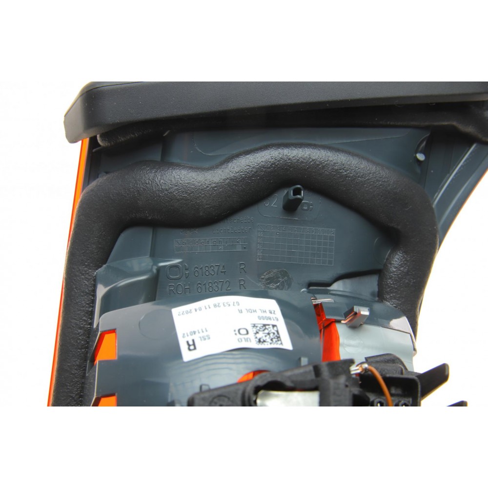 Ліхтар задній BMW 4 (F36/F33/F83/F32/F82) 13-17 (R)