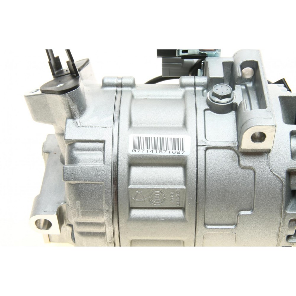 Компресор кондиціонера Renault Megane III/Scenic III 2.0 16V 09-