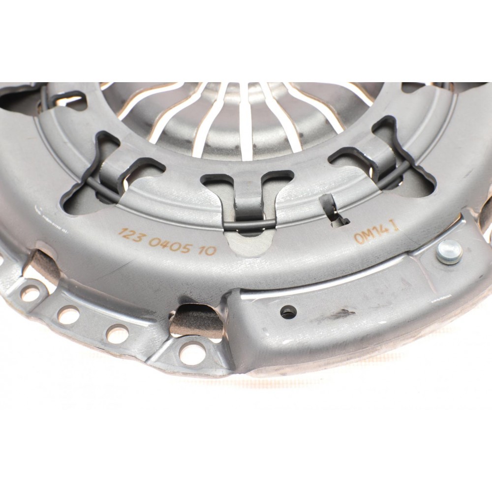 Комплект зчеплення Ford Focus/Mondeo/Volvo V30/V50 1.8-2.0 00-12
