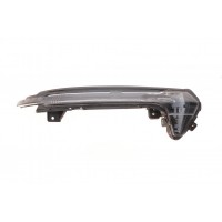 Повторювач повороту на дзеркало Audi A6 11-18 (L) (всередині OE VAG)
