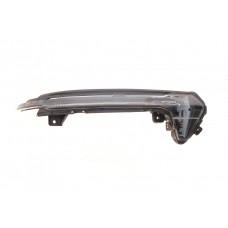 Повторювач повороту на дзеркало Audi A6 11-18 (L) (всередині OE VAG)