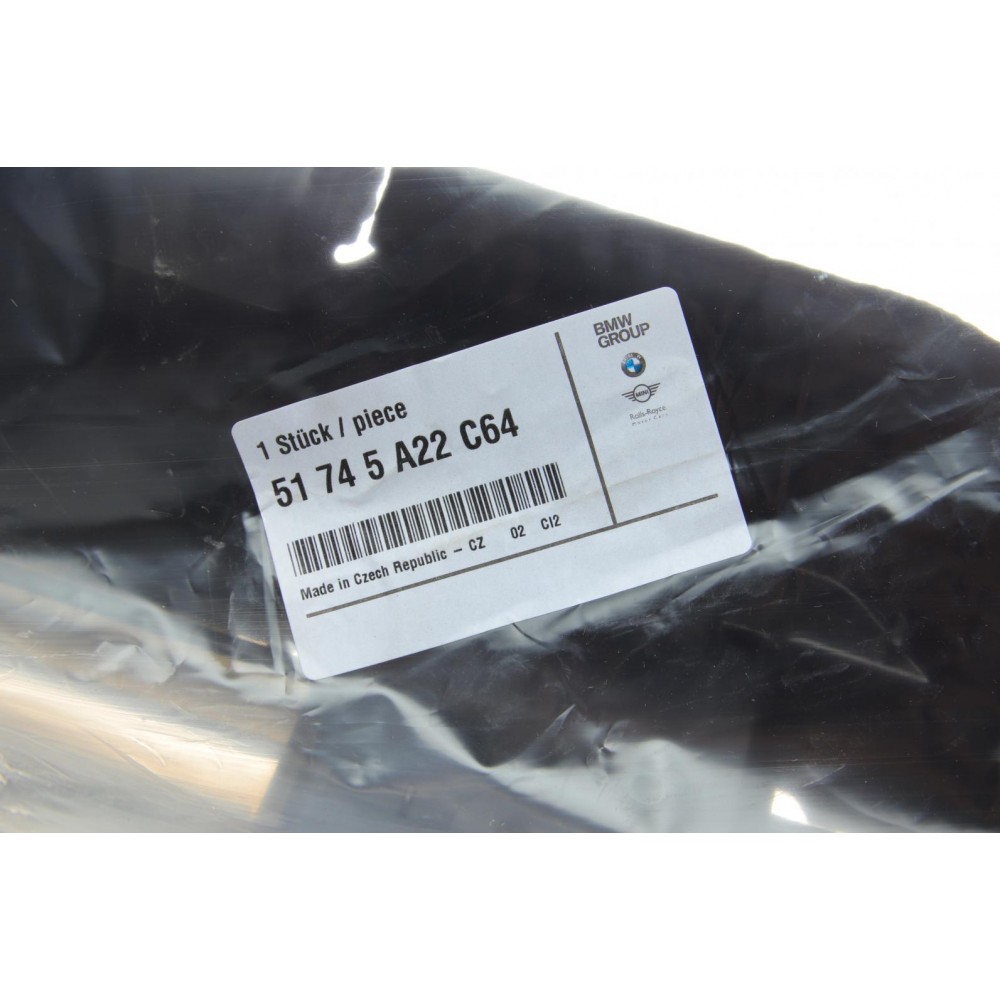 Решітка радіатора (нижня) BMW 3 (G20) 19- (жалюзи)