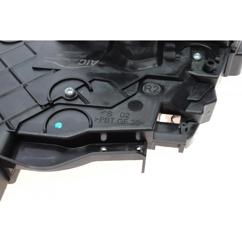 Замок дверей (задніх/R) Volvo C30/C70/S40/S80/V70/XC60/XC70 04-