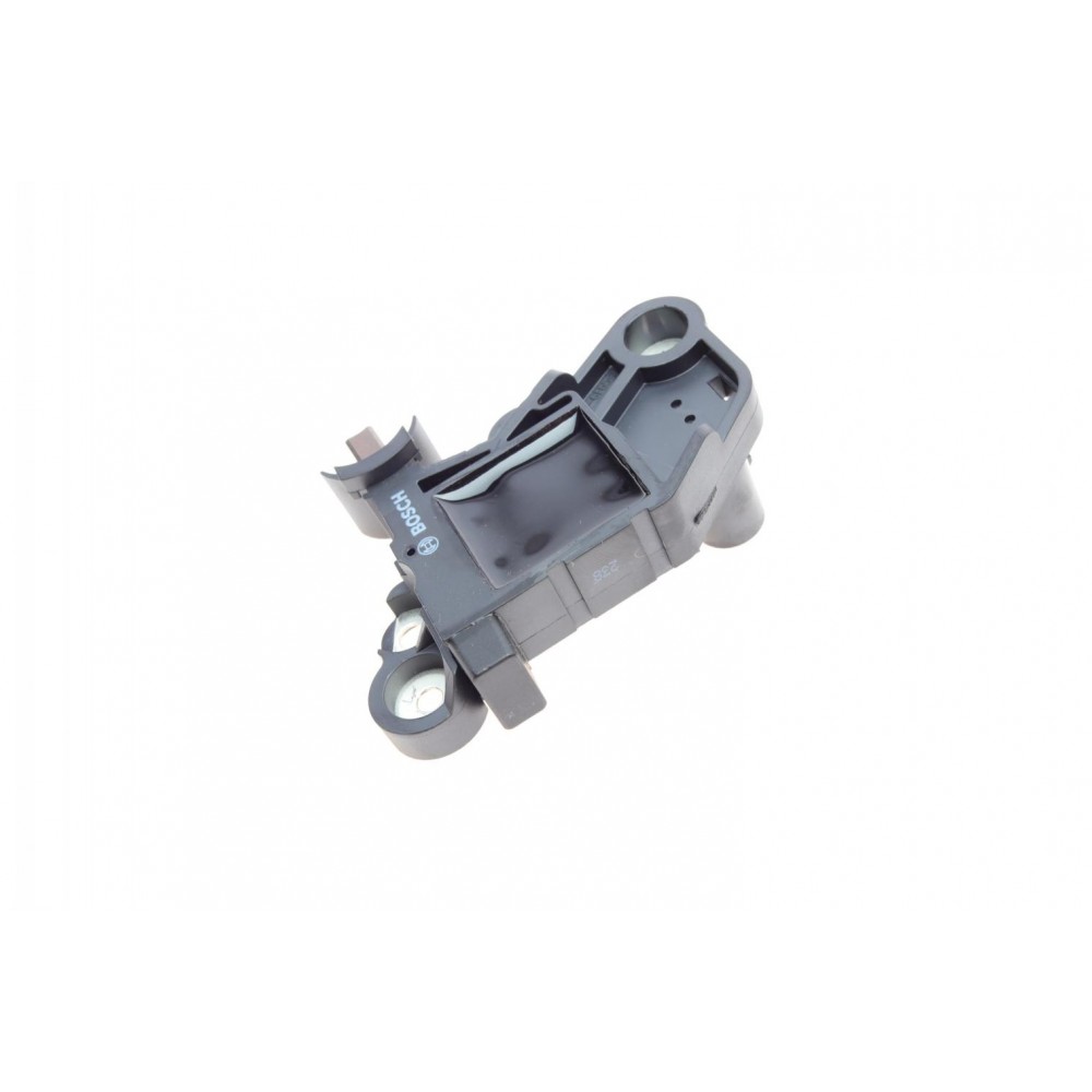 Реле генератора (12V) VW Jetta 1.4/2.0TSI 14-/Polo 1.4/1.6 09-