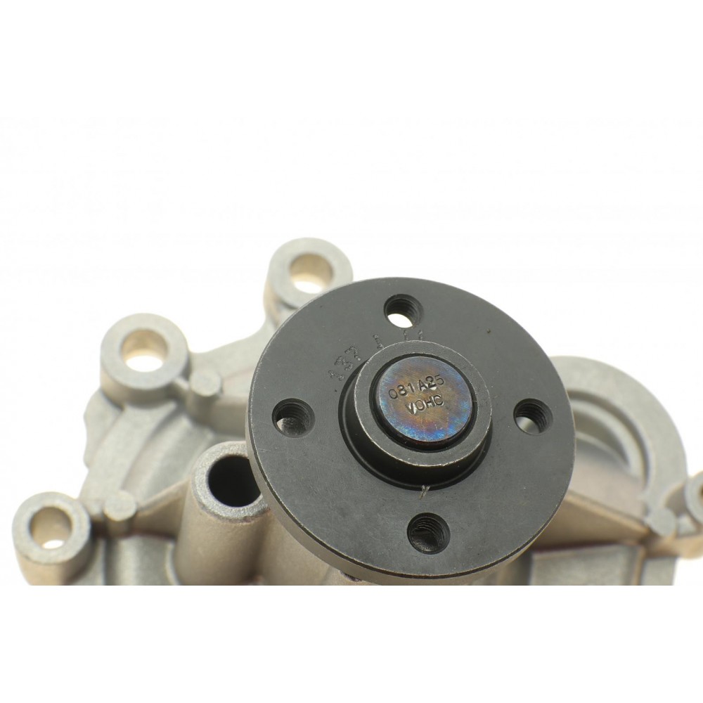 Помпа води MB C-class (W204/C204)/E-class (W212) 09-