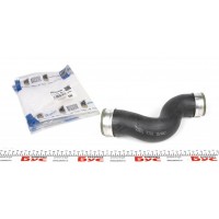 Патрубок інтеркулера VW Caddy 1.9TDI 03- (BJB)