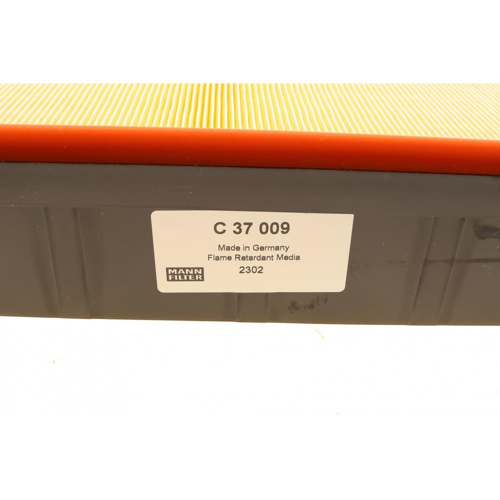 Фільтр повітряний BMW 3 (F30/F31)/5 (F10/F11)/7 (F01-04)/X3-X6 3.0d N57 11-19/3 GT (F34) 3.0d N57 14-