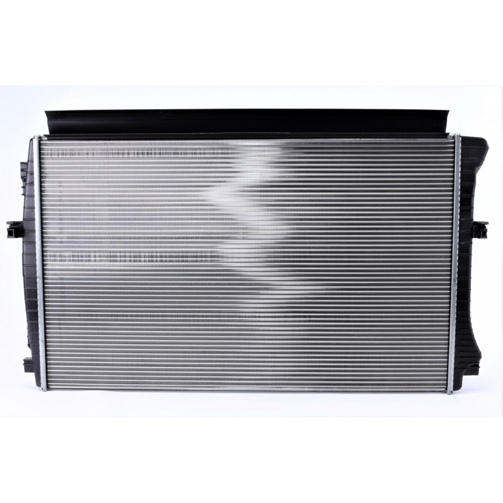 Радіатор охолодження VW Passat/Golf VII 12- (410.8x24x650) d=32.5mm