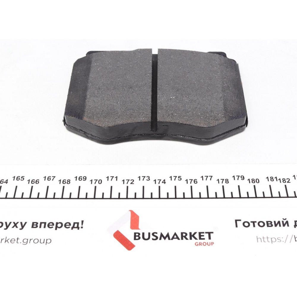 Колодки гальмівні (передні) MB C-class (W205)/E-class (W213) 14- (Brembo)
