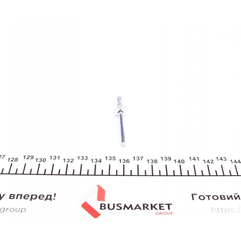 Заклепка кріплення підкрила MB A-class (W169) 04-12