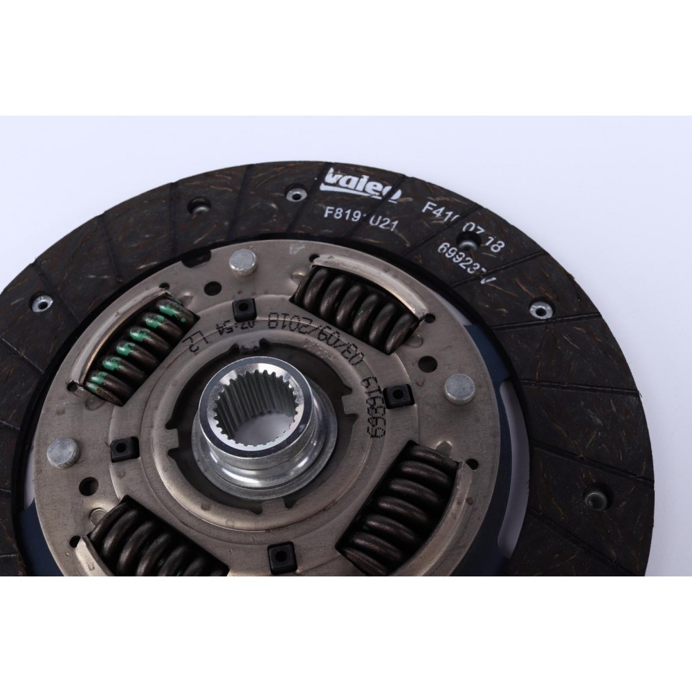Диск зчеплення VW Caddy II 1.9SDI 95-04/Golf II-IV 1.3-2.0 86-02 (d=210mm) z=28