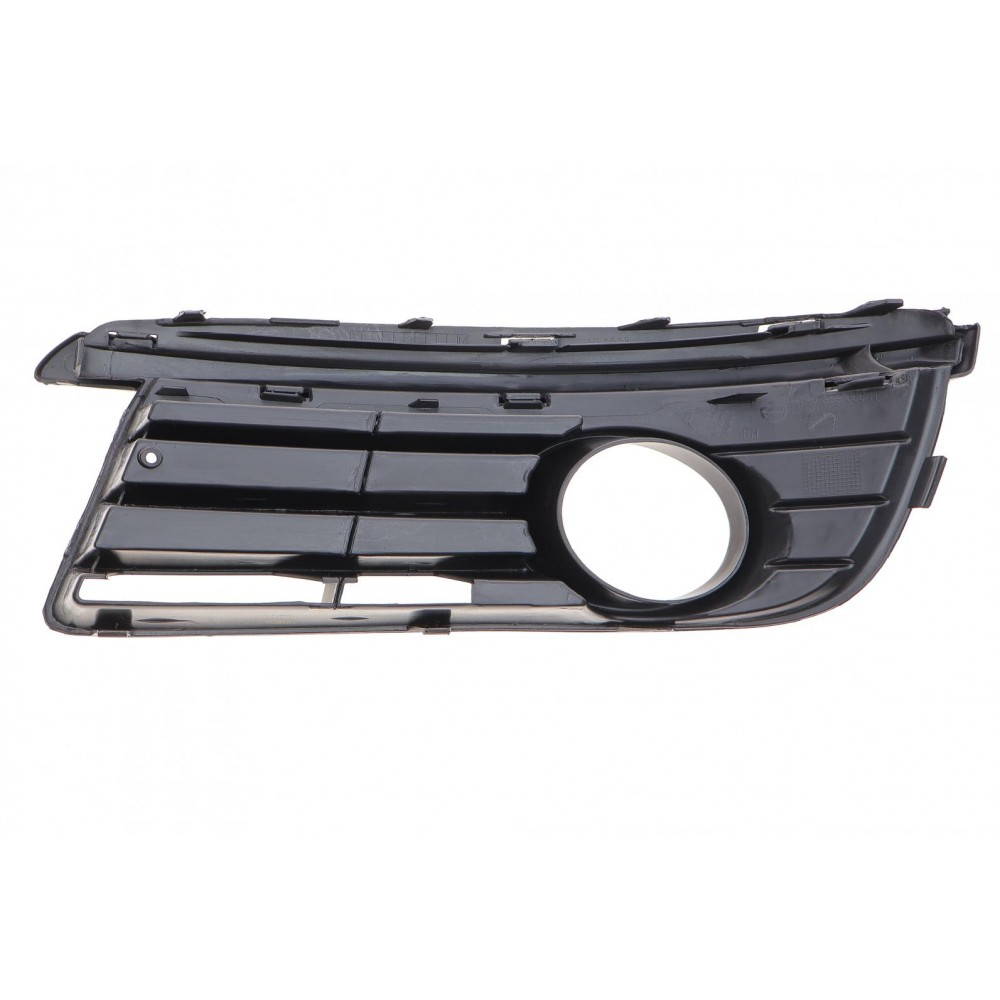 Вставка бампера (без протитуманки) VW Golf V 07-09 (R)