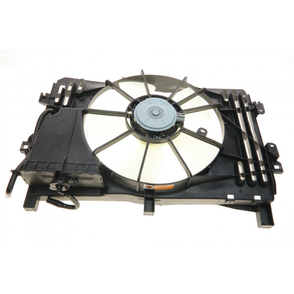 Вентилятор радіатора Toyota Corolla 01-08 (360mm) (з дифузором)
