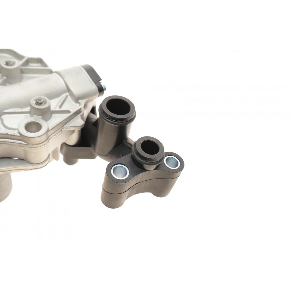 Корпус фільтра масляного (з радіатором) MB OM651 (всередині Magneti Marelli)