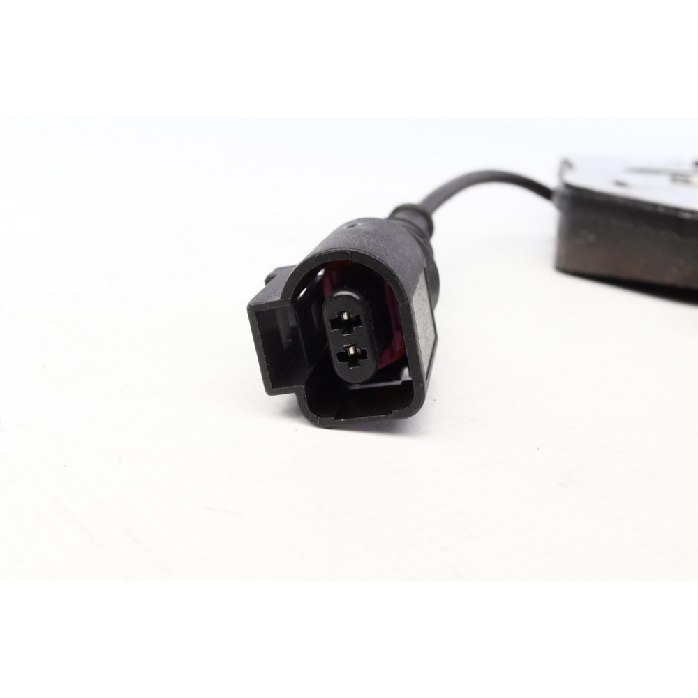 Колодки гальмівні (передні) Audi A3/VW Golf IV -03 (Ate-Teves) (з датчиком)(з низьким продукуванням пилу)