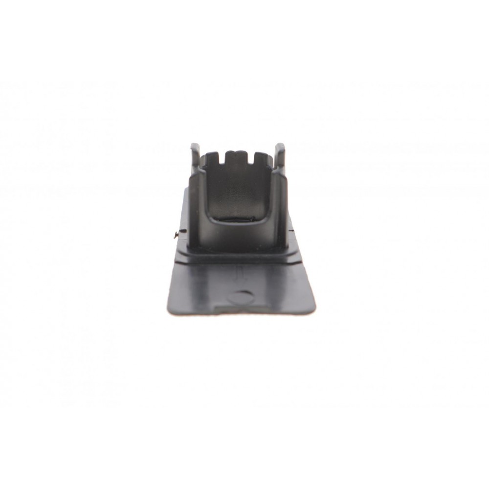 Кронштейн датчика паркування (переднього) VW Passat 10-14 (R)