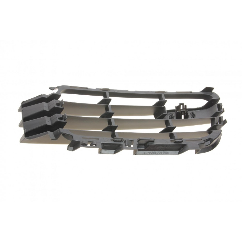 Решітка бампера VW Touareg 11-14 (L)